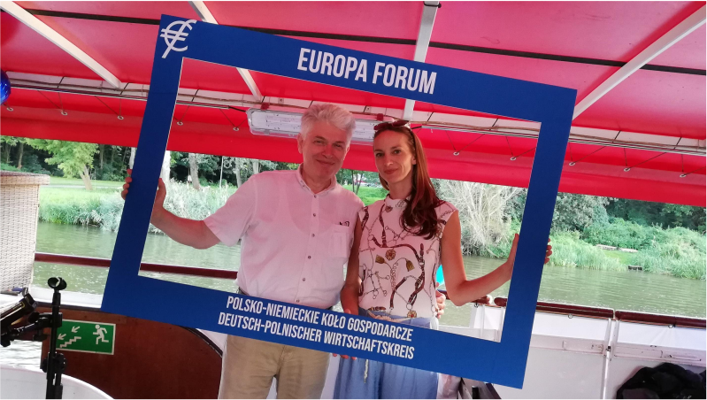 20 Jahre EUROPA FORUM Breslau:             Gut besuchte Oderschifffahrt
