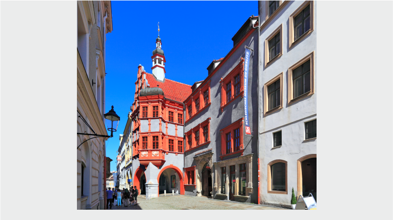 Kretschmer steht zum Schlesischen Museum zu Görlitz