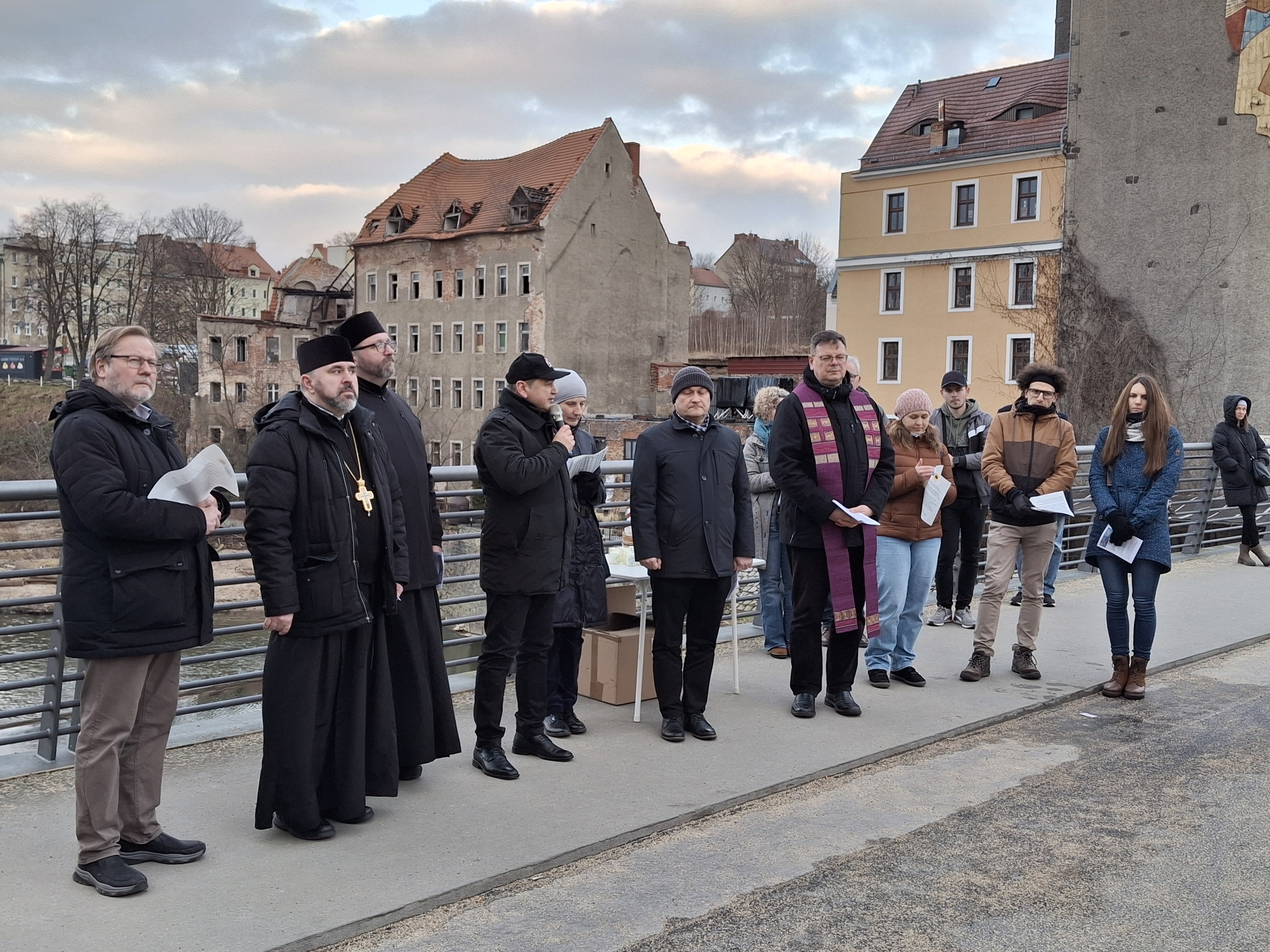 Friedensgebet für die Ukraine auf der Görlitzer Altstadtbrücke