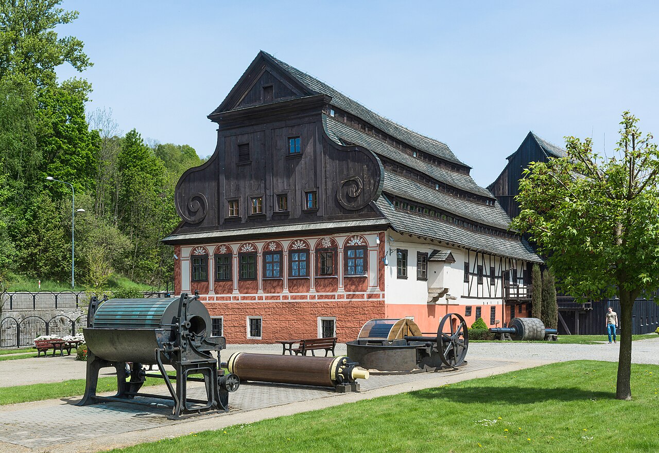 Papierfest in Bad Reinerz/Duszniki-Zdrój